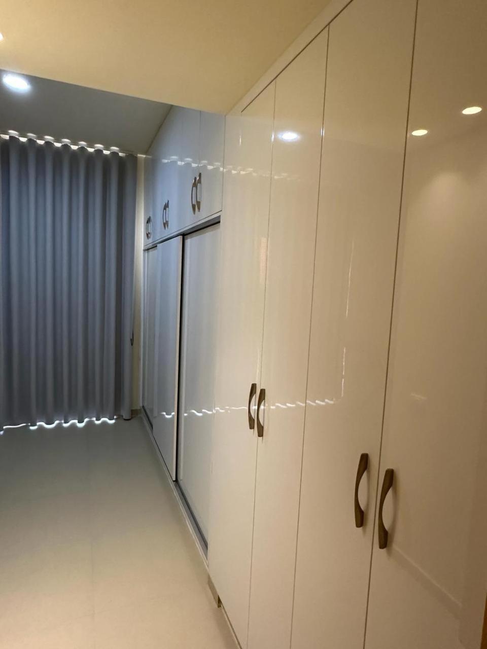 Versace Luxury 3br Apt-hamra Beirut