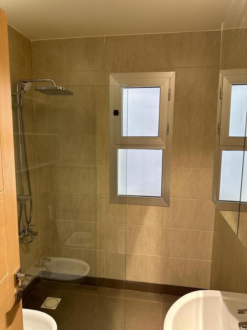 Apartment Versace Luxury 3br Apt-hamra *